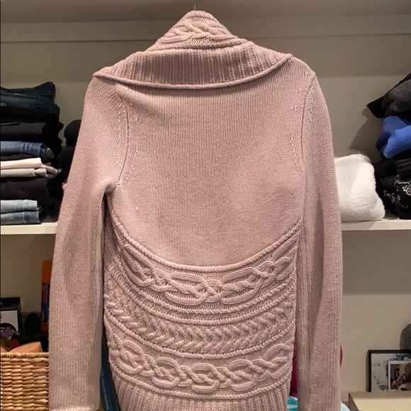 August cashmere sweater. - Picture 5 of 7